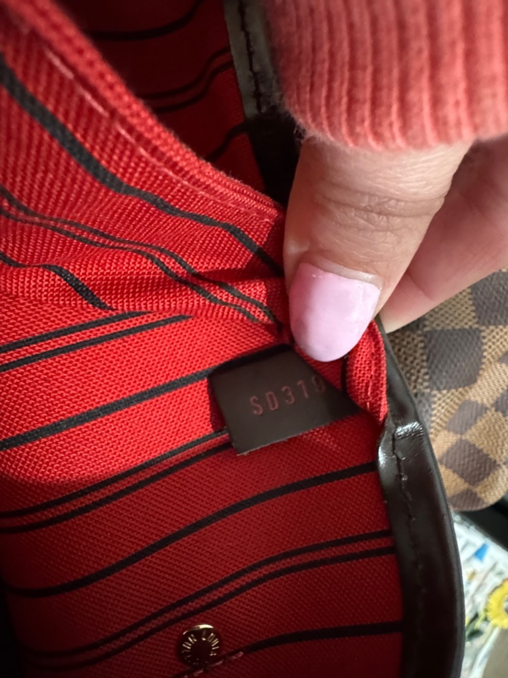 Brown Checkered Tote Bag with Red Interior - Picture 8 of 8
